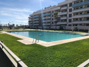 Suite Home Los Alamos sol, playa y golf , parking&Wifi, Torremolinos